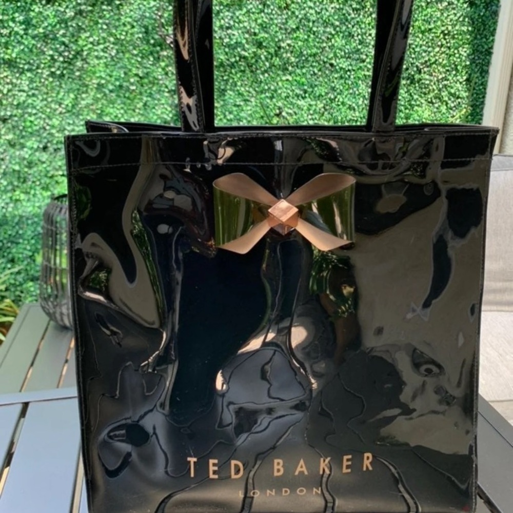 Ted Baker London Black Patent Sofcon Icon Bag tote